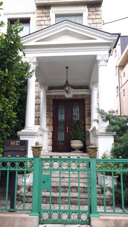 Vila Ella Apartment Белград Екстериор снимка